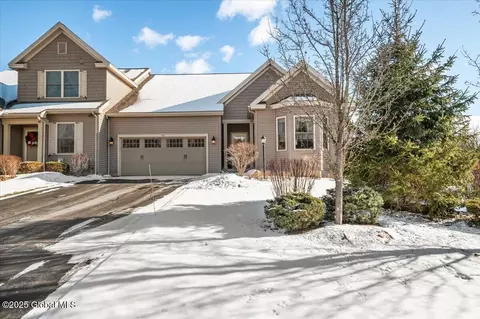78 Meldon Cir, Queensbury, NY 12804