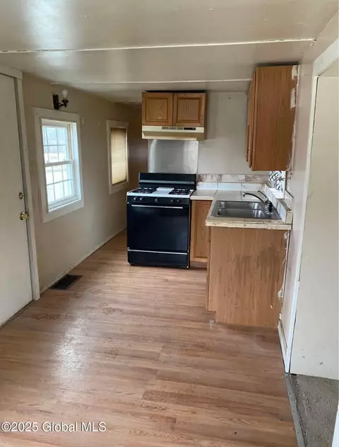 Kitchen - 389 Mckay Rd, Amsterdam, NY 12010 photo 2 of 5