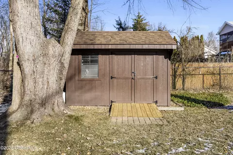 10 Dunwoodie Rd, Glenmont, NY 12077 photo 24