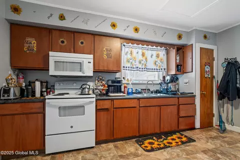 Kitchen - 226 Main St, Worcester, NY 12197 photo 2 of 11