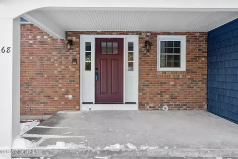 68 Parkwyn Dr, Delmar, NY 12054 photo 5