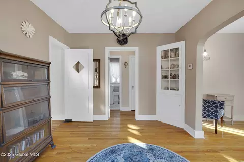 1291 Garner Ave, Schenectady, NY 12309 photo 11