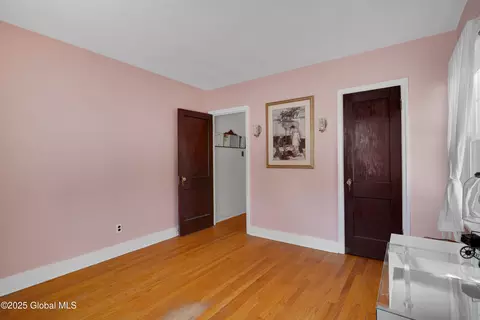 1291 Garner Ave, Schenectady, NY 12309 photo 9