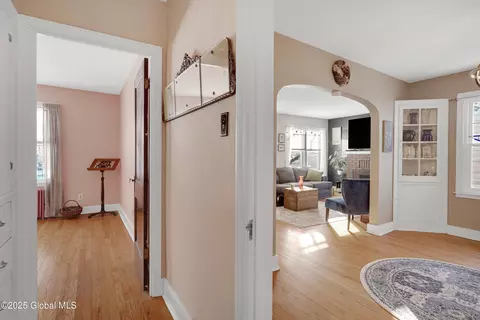 1291 Garner Ave, Schenectady, NY 12309 photo 12