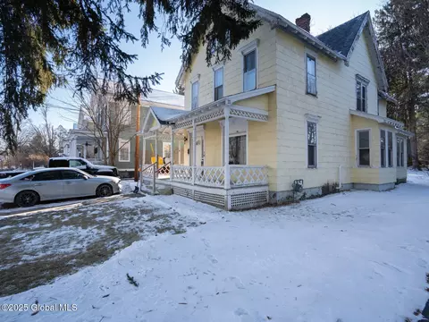 35 Mcmaster St, Ballston Spa, NY 12020