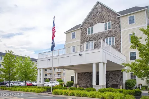 8 Wall St UNIT 336, Clifton Park, NY 12065