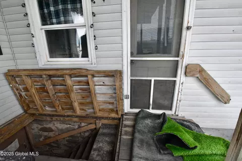 321 Front St, Schenectady, NY 12305 photo 40
