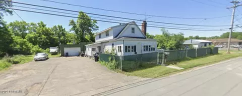 651 Consaulus Ave, Rotterdam, NY 12306