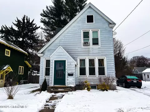 141 Fifth Ave, Gloversville, NY 12078