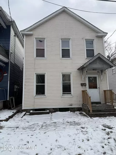 519 Paige St, Schenectady, NY 12307