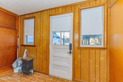 458 Eleventh St, Schenectady, NY 12306 photo 22