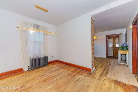 458 Eleventh St, Schenectady, NY 12306 photo 14