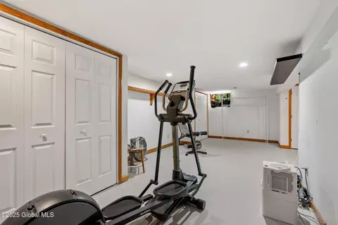 3084 E Lydius St, Schenectady, NY 12303 photo 30