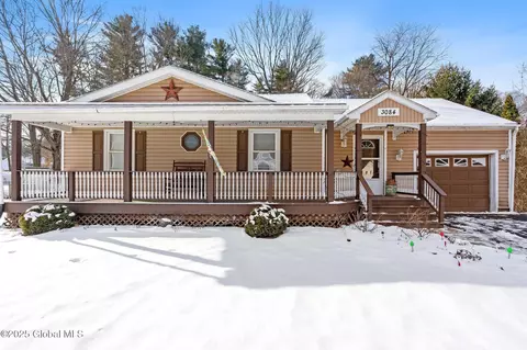 3084 E Lydius St, Schenectady, NY 12303