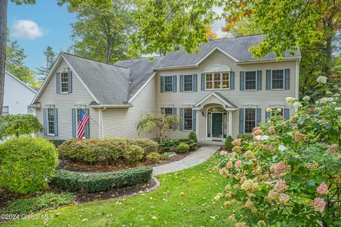 55 Regatta View Dr, Saratoga Springs, NY 12866