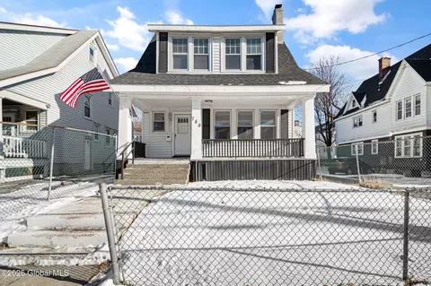 789 Myrtle Ave, Albany, NY 12208