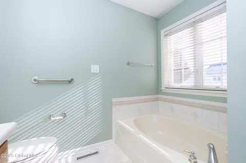 31 Grafton Rd, Glenmont, NY 12077 photo 20