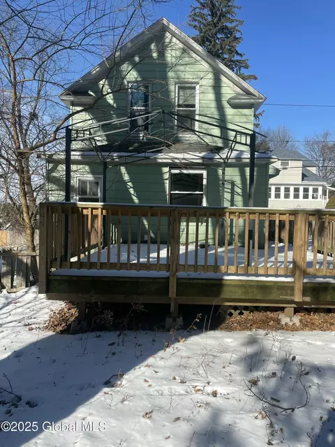 Exterior - 40 Lorraine Ave, Schenectady, NY 12304 photo 1 of 3