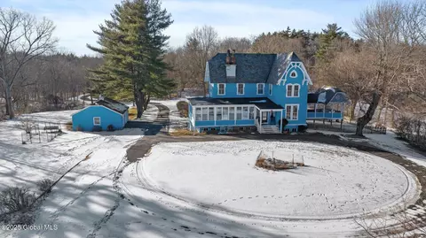 Exterior - 111 Read Rd, Glenmont, NY 12077 photo 6 of 14