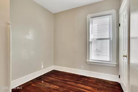 827 Strong St, Schenectady, NY 12307 photo 9