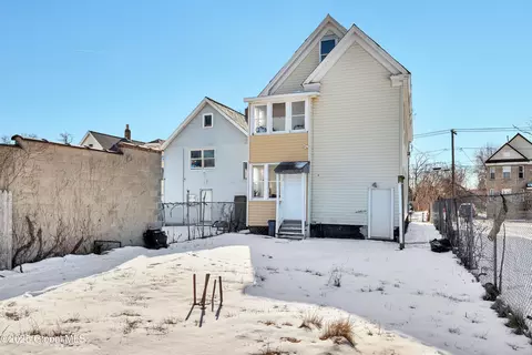 827 Strong St, Schenectady, NY 12307 photo 22