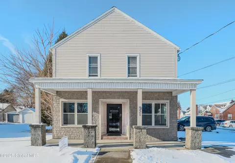 931 Altamont Ave, Schenectady, NY 12303