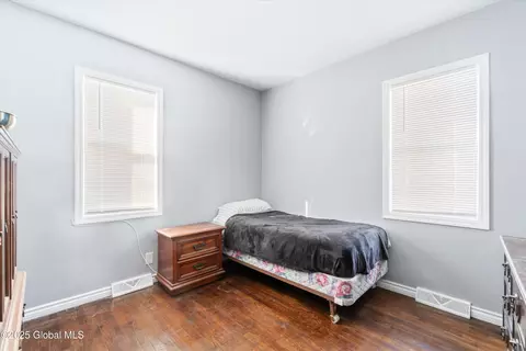 Bedroom - 2054 State St, Schenectady, NY 12304 photo 4 of 4