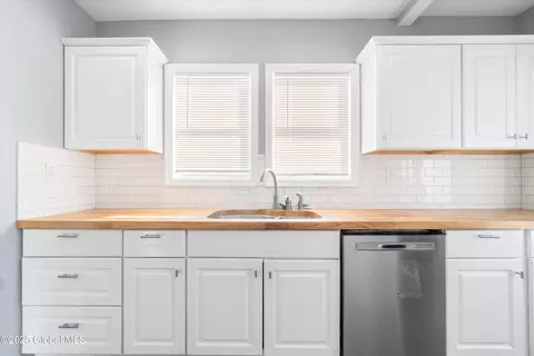 Kitchen - 2054 State St, Schenectady, NY 12304 photo 4 of 4