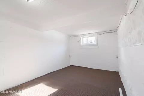 Bedroom - 309 Elsmere Ave, Delmar, NY 12054 photo 3 of 3