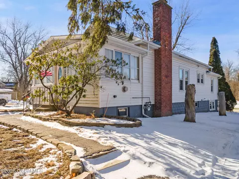 Exterior - 309 Elsmere Ave, Delmar, NY 12054 photo 4 of 12