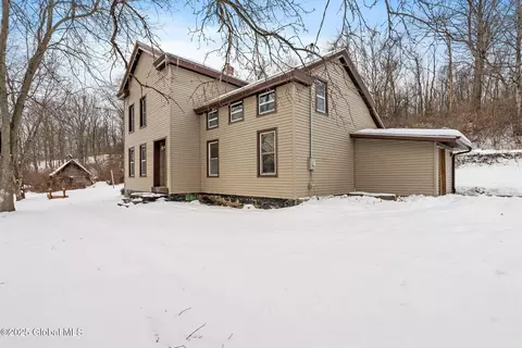 3117 State Highway 67, Fort Johnson, NY 12070