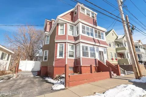 513 Seneca St, Schenectady, NY 12308
