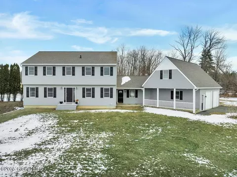 467 Knickerbocker Rd, Schodack Landing, NY 12156