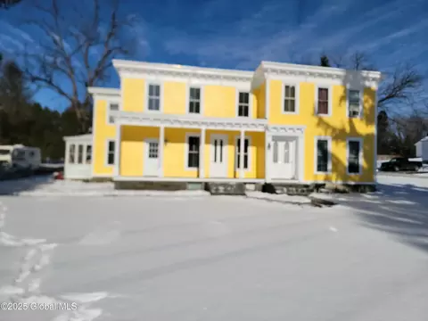178 Martins Hill Rd, Ravena, NY 12143