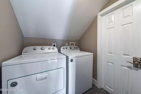 24 Larkin St, Schenectady, NY 12302 photo 20