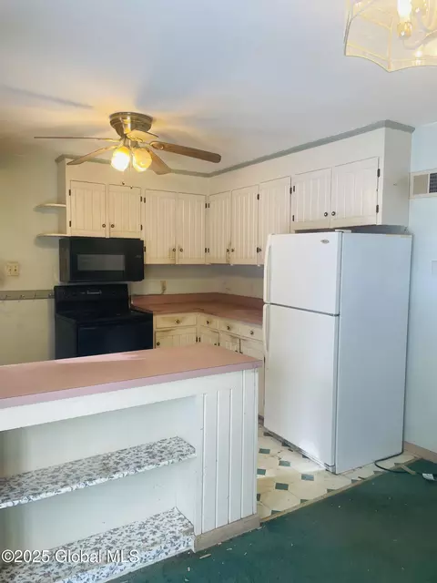 29 Cypress Dr, Glenville, NY 12302 photo 5
