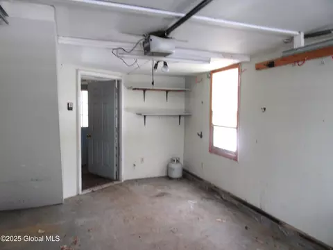 29 Cypress Dr, Glenville, NY 12302 photo 17
