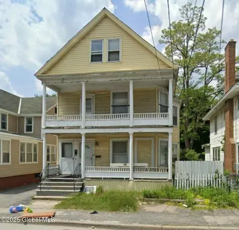 255 Altamont Ave, Schenectady, NY 12304