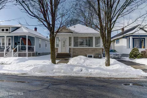 1538 Rutgers St, Schenectady, NY 12303