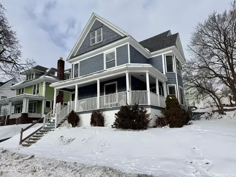 7 Romeyn Ave, Amsterdam, NY 12010