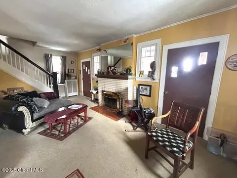351 6th Ave, Troy, NY 12182 photo 4