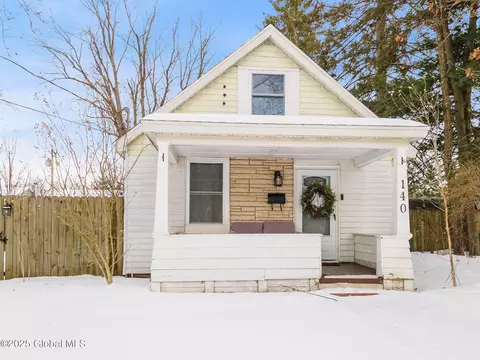 140 Lorraine Ave, Schenectady, NY 12304