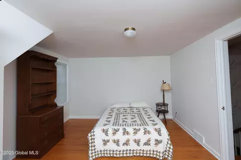 Bedroom - 707 Riverside Ave, Glenville, NY 12302 photo 4 of 9
