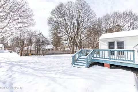 Exterior - 707 Riverside Ave, Glenville, NY 12302 photo 4 of 12