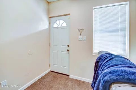 760 Bailey St, Schenectady, NY 12303 photo 6