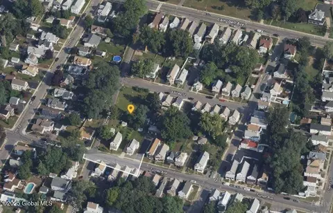 2346 Fairlee Street St, Schenectady, NY 12306 photo 2