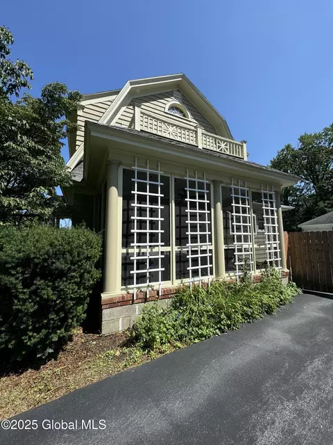 1061 Teviot Rd, Schenectady, NY 12308 photo 21