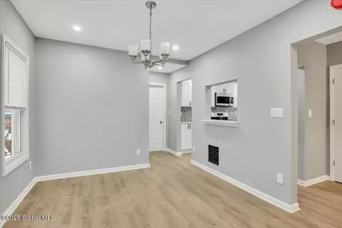 Entry Way - 832 Bradt St, Schenectady, NY 12306 photo 4 of 9