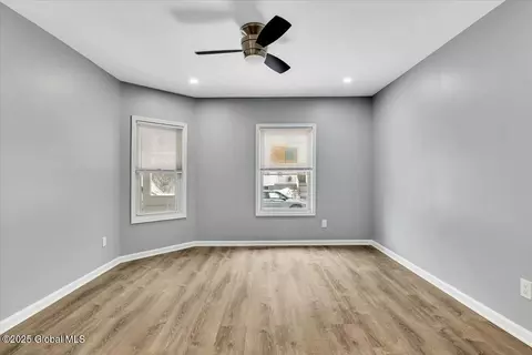 Living - 832 Bradt St, Schenectady, NY 12306 photo 1 of 2