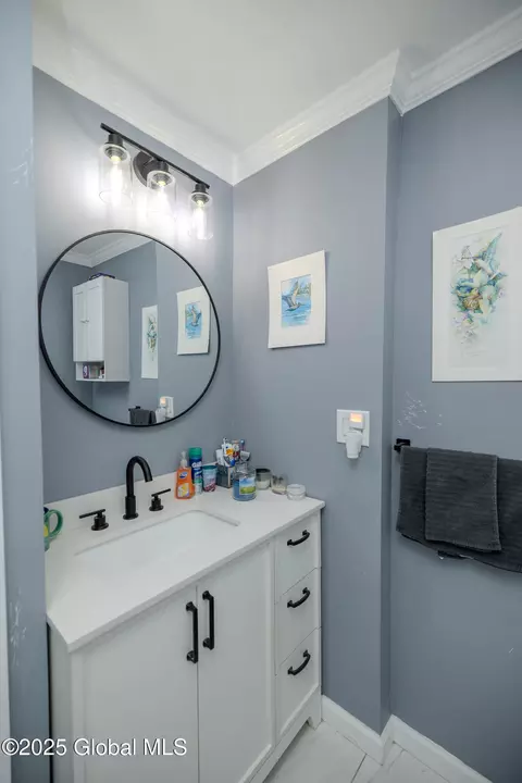 Bath - 348 Olean St, Schenectady, NY 12306 photo 1 of 9